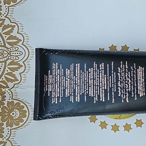 Bath &Body works Into the night body cream - Picture 3 of 3